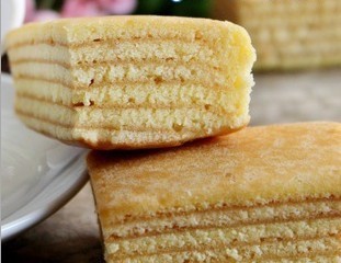 優(yōu)質(zhì)供應(yīng) 印尼千層糕 手工制作的西式糕點(diǎn)珍品